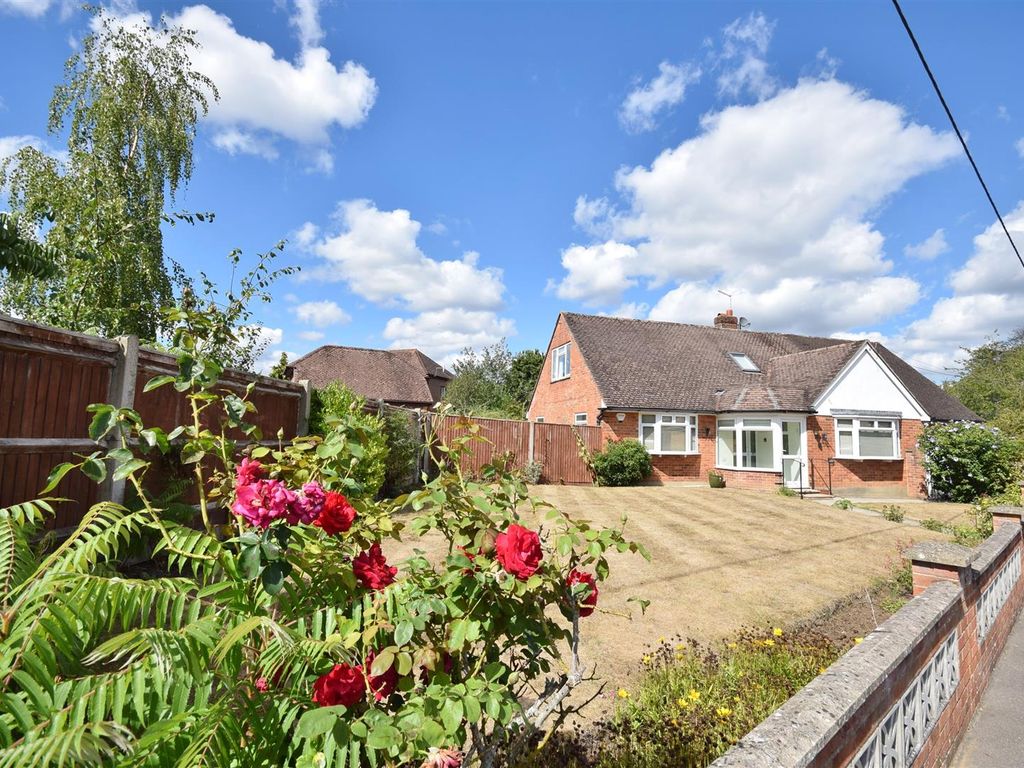 3 bed property for sale in St. Marys Road, Liss GU33 Zoopla