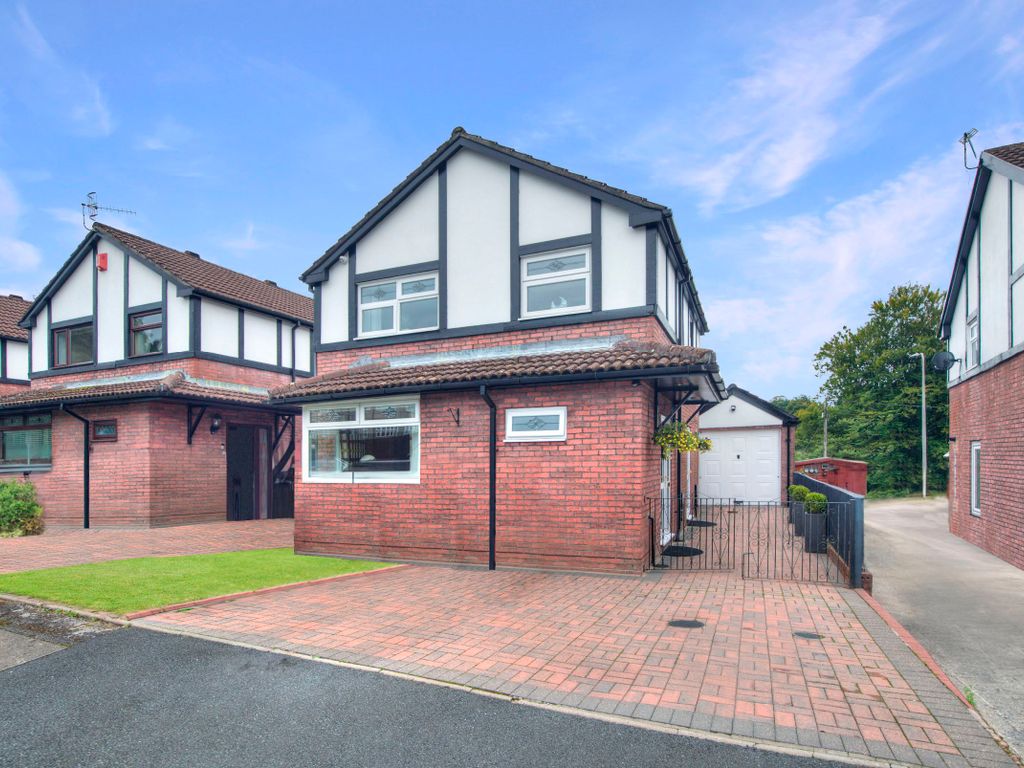 3 bed detached house for sale in Beechcroft, Trelewis, Treharris CF46