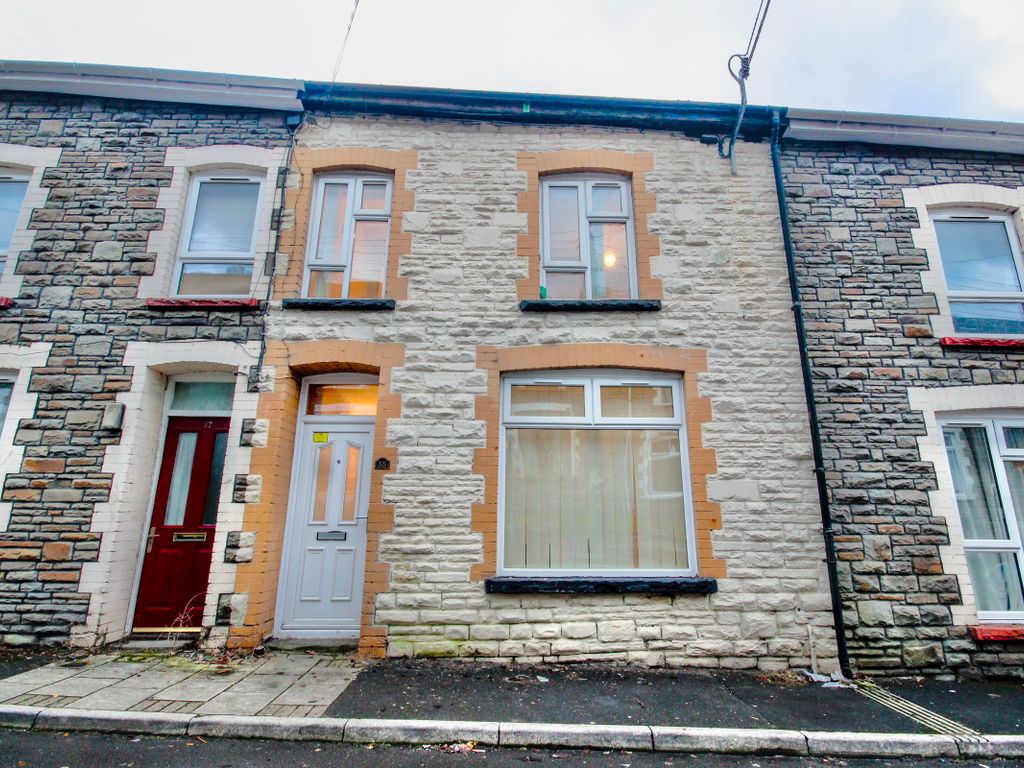 3 bed terraced house to rent in Jubilee Road, Elliots Town, New