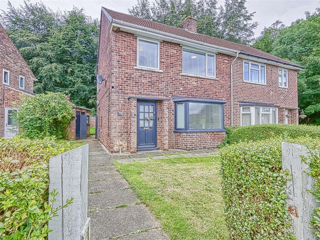 3 bed semidetached house for sale in Middleton Drive, Inkersall