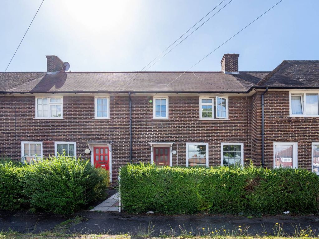 3 bed terraced house for sale in Charlton Park Lane, Charlton, London