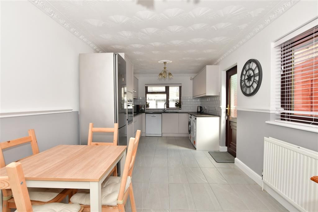 Beverley Road London E6