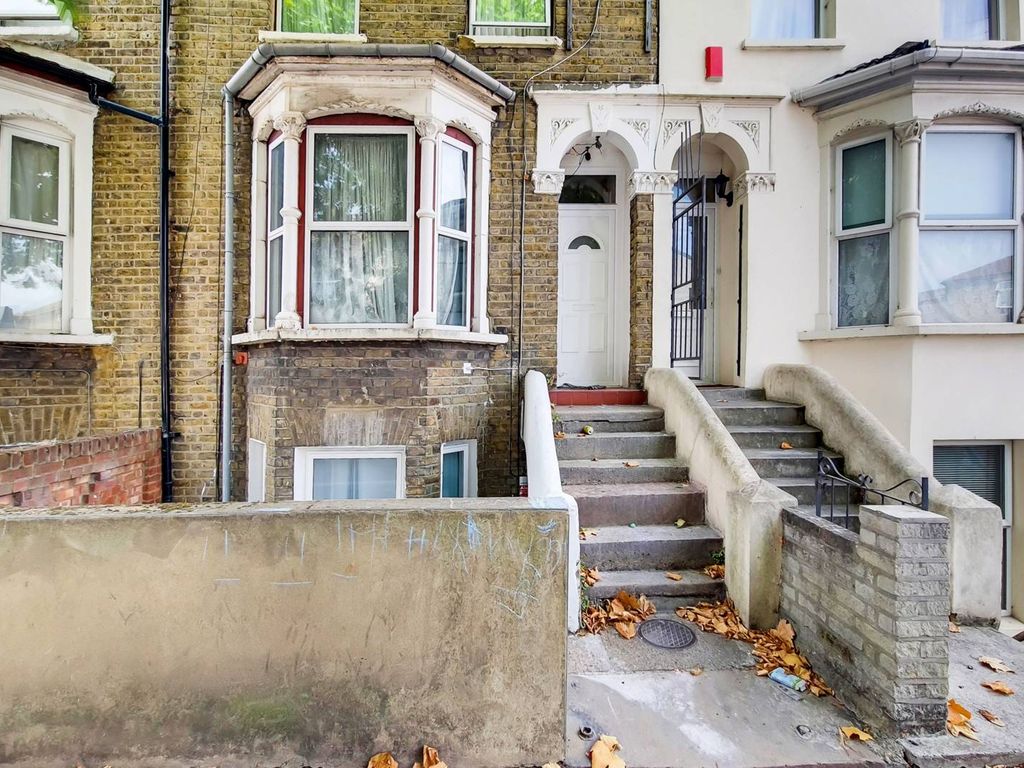1 bed flat for sale in Neville Road, Forest Gate, London E7 Zoopla
