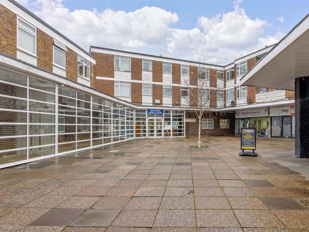 1 bed flat for sale in Broadwater Boulevard Flats, Broadwater, Worthing