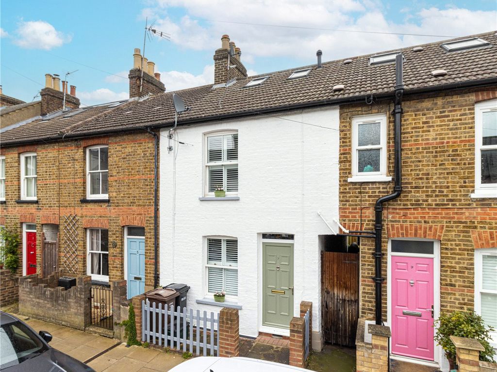 3 bed terraced house for sale in Cavendish Road, St. Albans