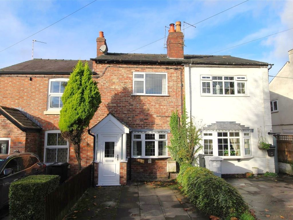 2 bed terraced house for sale in Sunnybank Drive, Wilmslow SK9, £