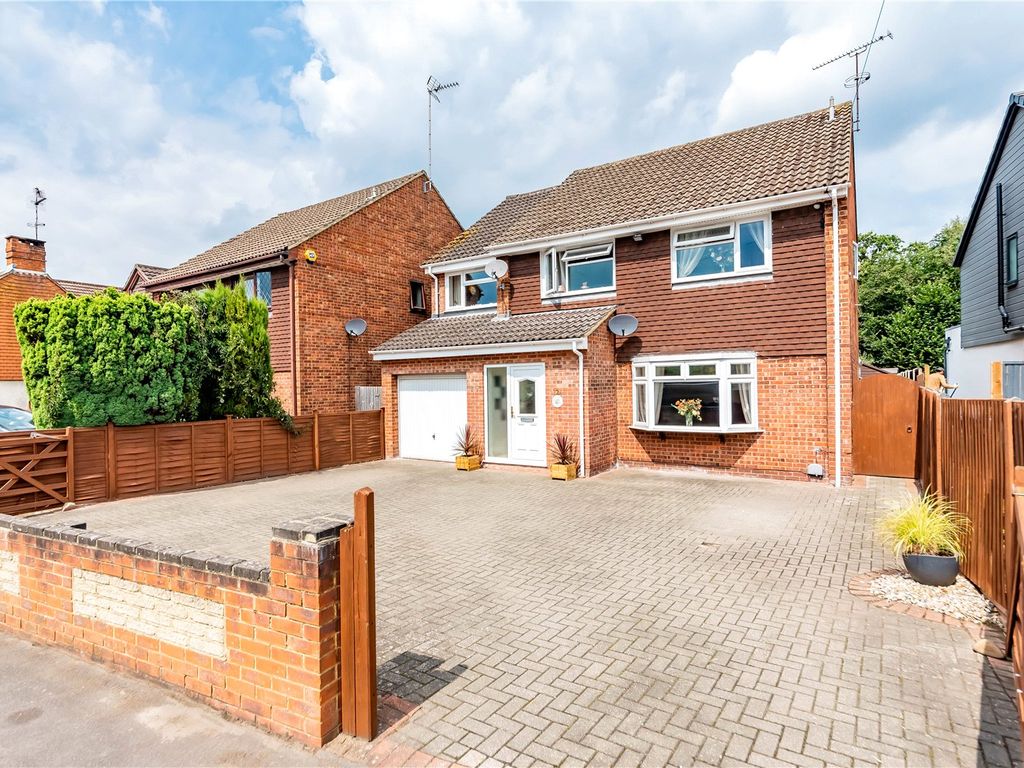 5 bed detached house for sale in Southwood Road, Farnborough, Hampshire