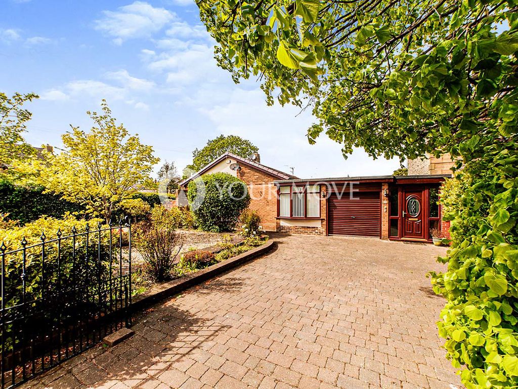 3 bed bungalow for sale in Main Road, Ryton, Tyne And Wear NE40 Zoopla