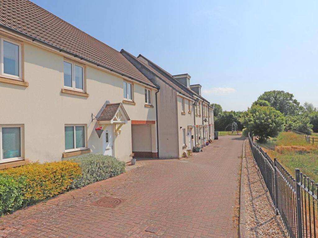 2 bed terraced house for sale in Swallow Way, Cullompton EX15, £215,000