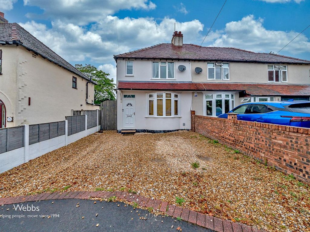 3 bed semidetached house for sale in Westbourne Avenue, Cannock WS11