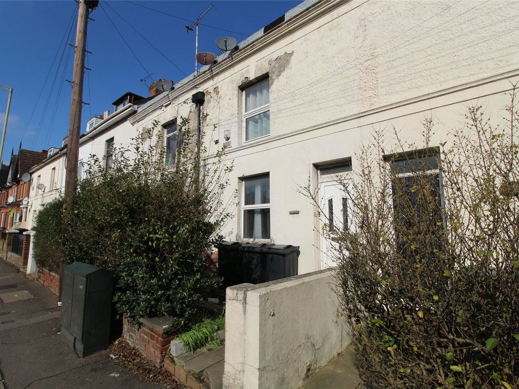 1 bed flat to rent in Somerset Road, Ashford, Kent TN24 Zoopla