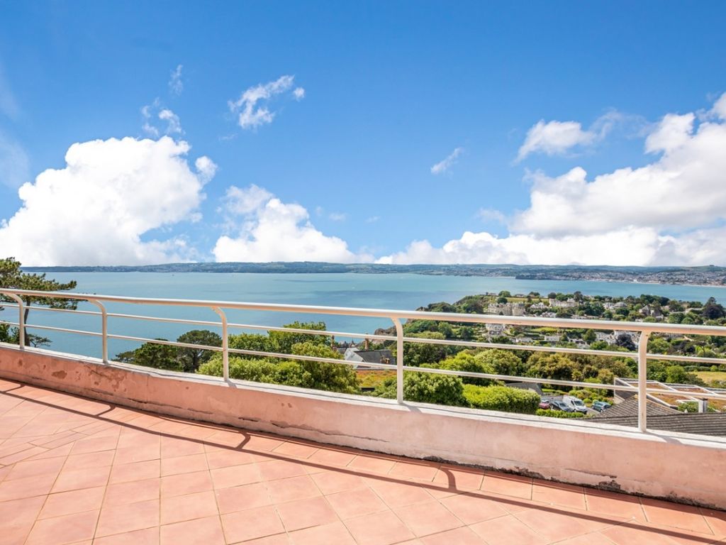 3 bed flat for sale in Crescent Higher Road, Torquay