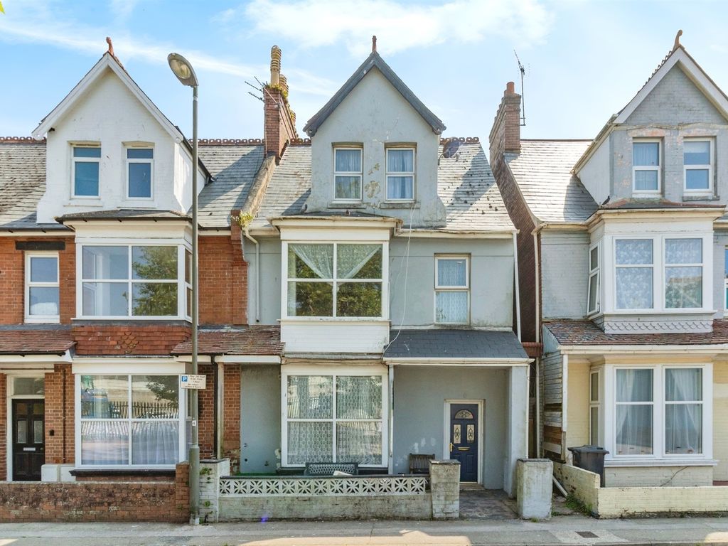 8 bed end terrace house for sale in Garfield Road, Paignton TQ4, £
