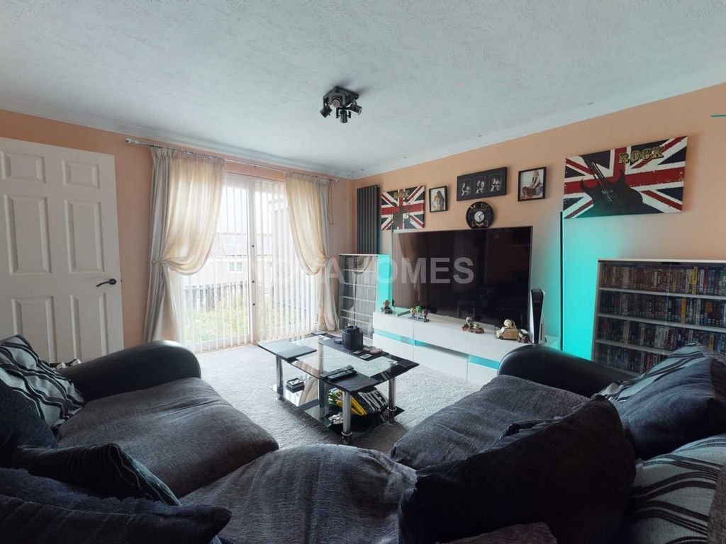 Latimer Walk, Southway PL6  