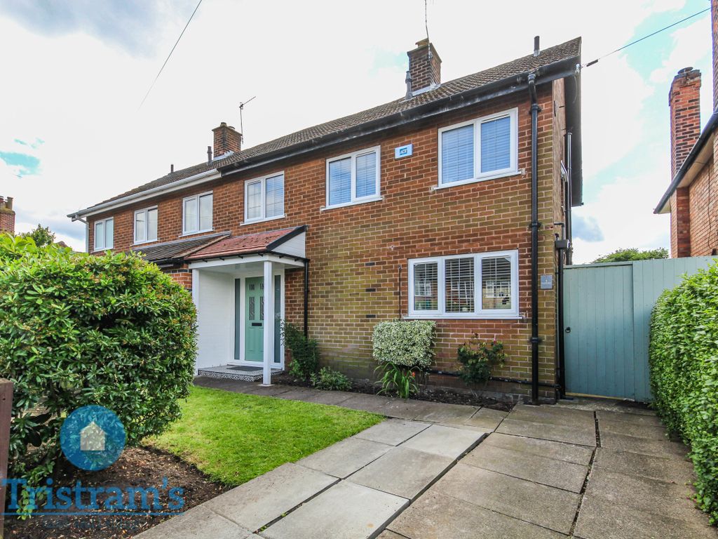 3 bed semidetached house for sale in Renfrew Drive, Wollaton