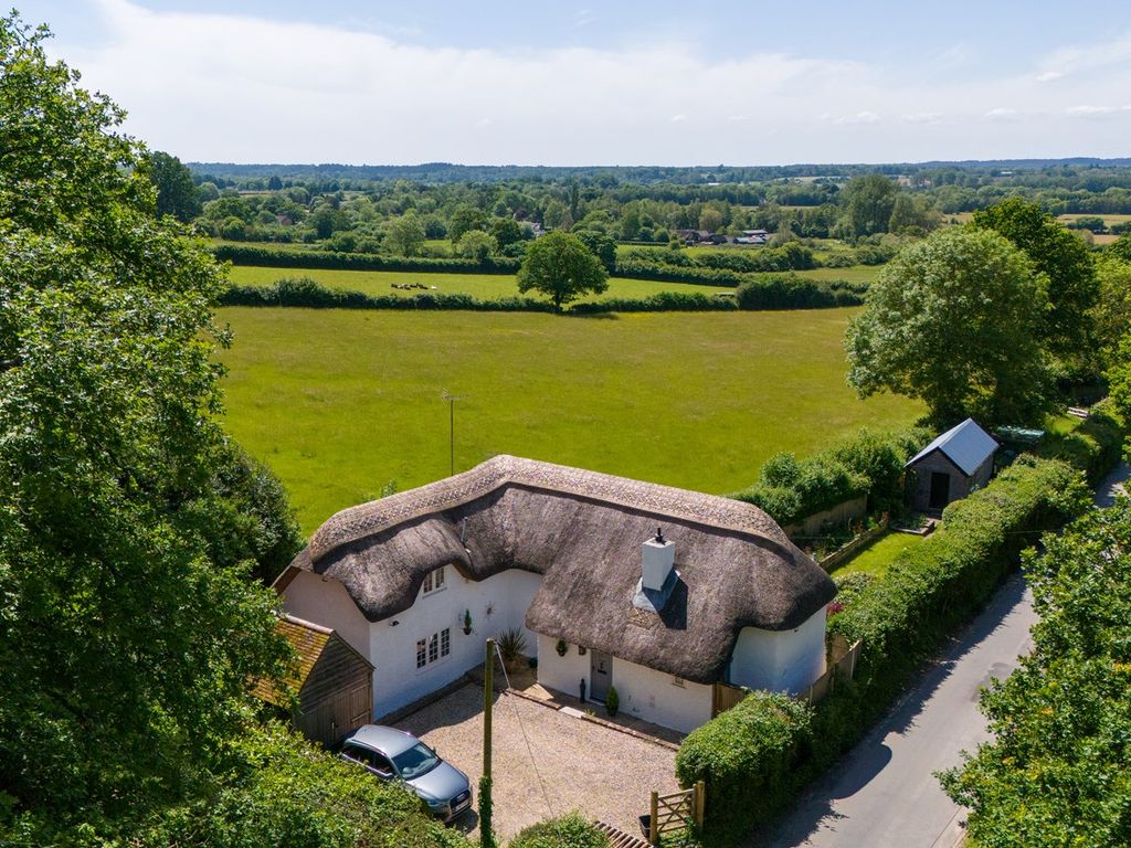 4 bed detached house for sale in Hyde, Fordingbridge SP6, £925,000 Zoopla