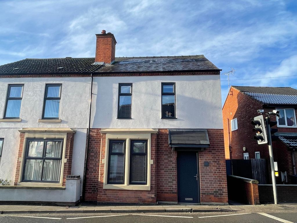 3 bed semidetached house for sale in Greenhill Lane, Alfreton DE55