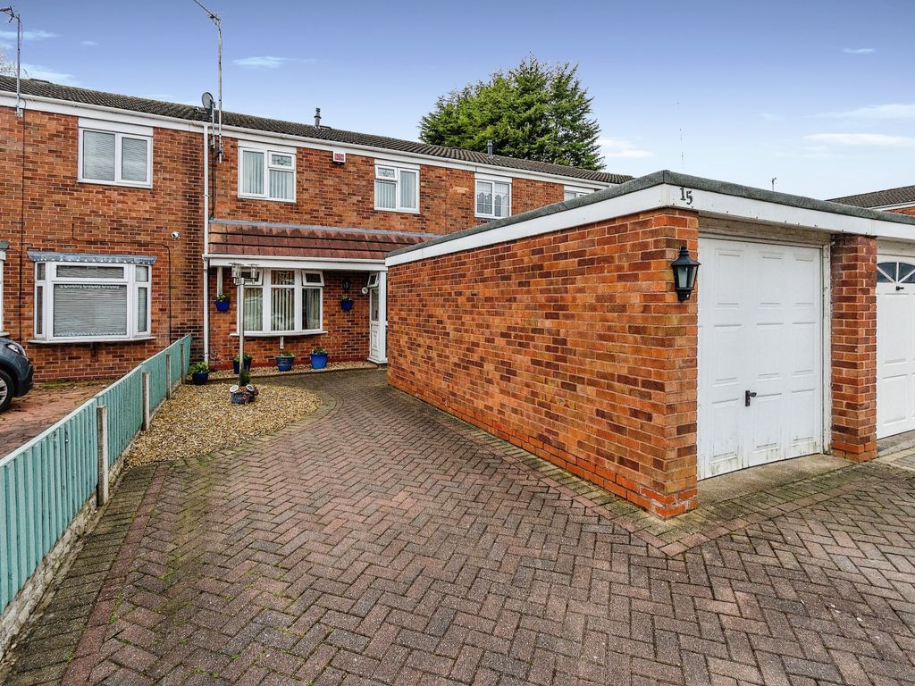 3 bed terraced house for sale in Holman Road, Willenhall, West Midlands WV13 Zoopla