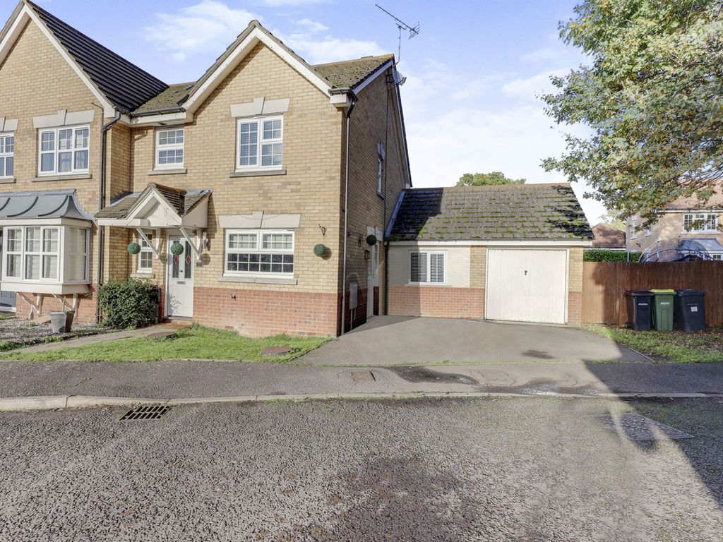 Brunswick Place, Rayleigh SS6  
