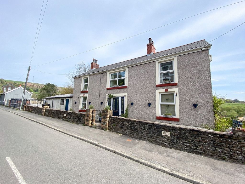 5 bed detached house for sale in Clydach Road, CraigCefnParc, Swansea