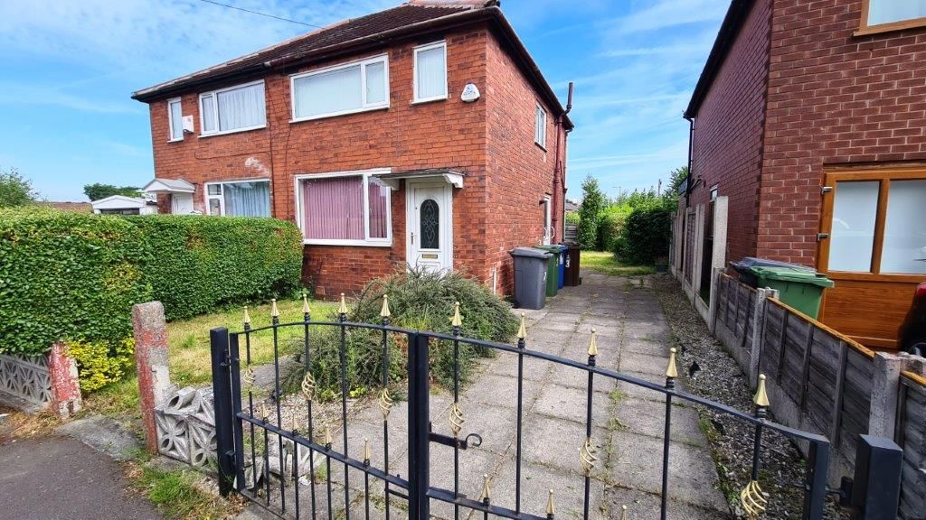 2 bed semidetached house for sale in Marina Road, Droylsden