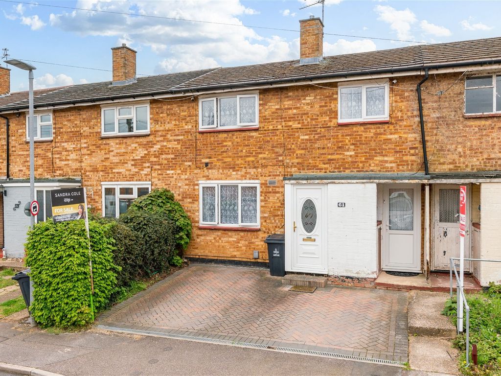 3 bed terraced house for sale in Gonville Crescent, Stevenage SG2 Zoopla