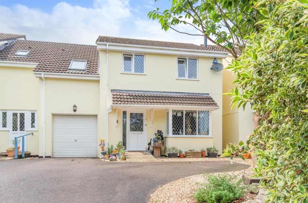 4 bed semidetached house for sale in Highfield Road, Dunkeswell