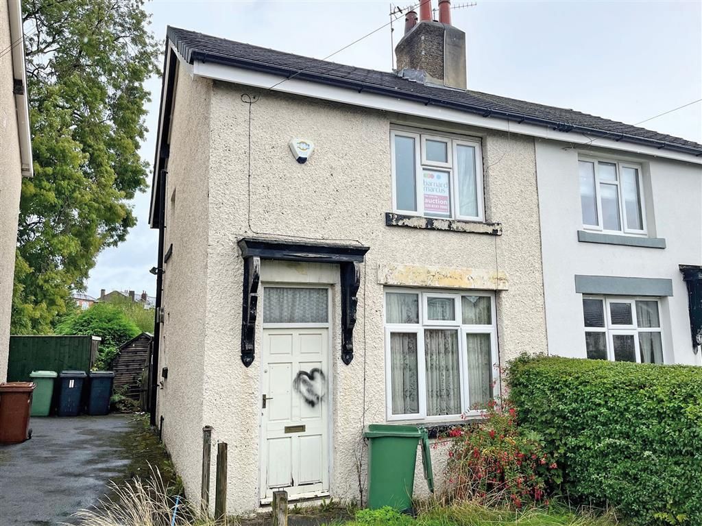 3 bed semidetached house for sale in Victoria Gardens, Horsforth