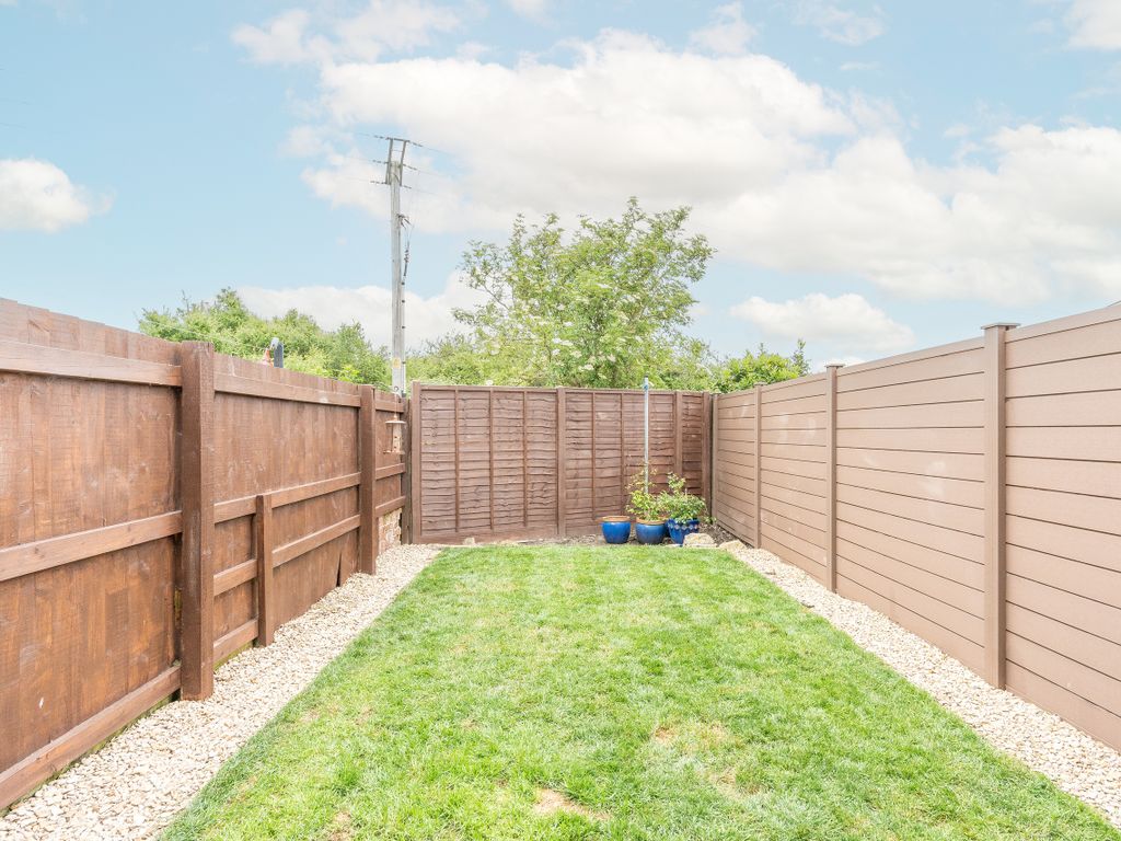 2 bed terraced house for sale in Gorse Cover Road, Severn Beach