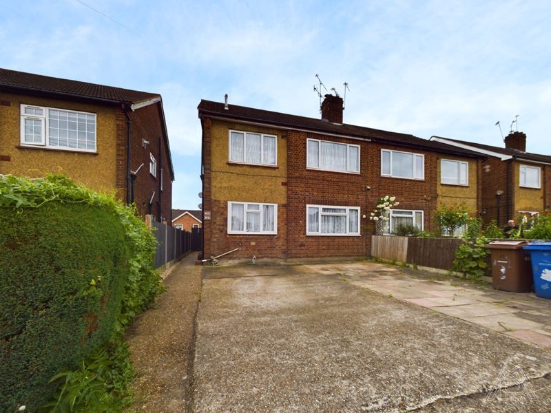 2 bed to rent in Elm Road, Aveley, South Ockendon RM15, £1,050 pcm Zoopla