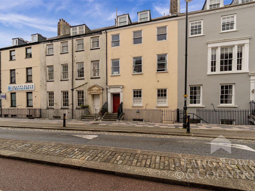 2 bed flat for sale in Durnford Street, Stonehouse, Plymouth PL1, £