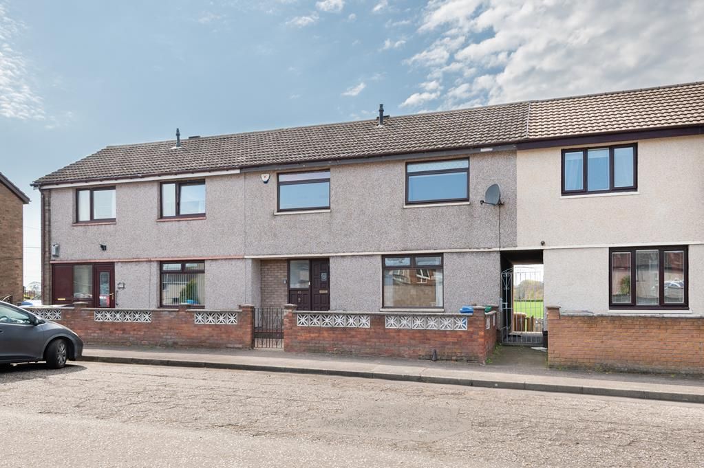 3 bed terraced house for sale in Ashgrove, Methilhill, Leven KY8, £