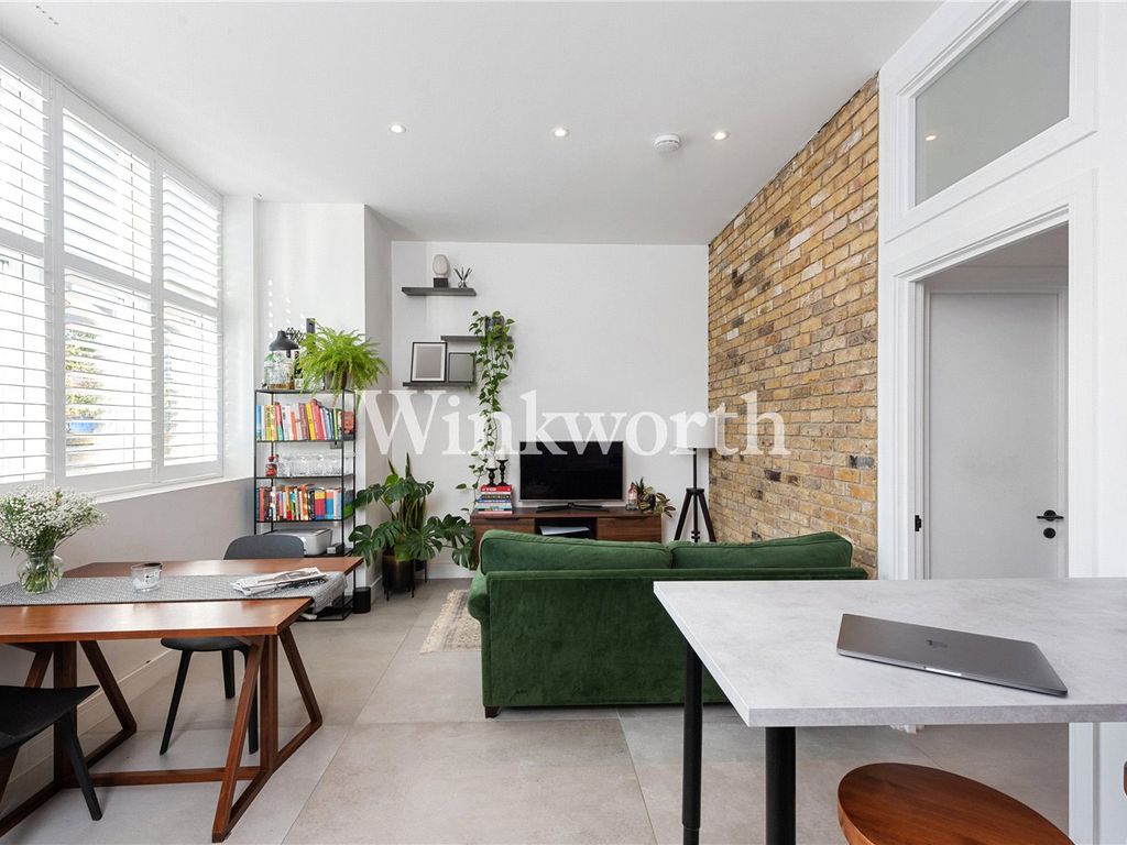 Selborne Road, London N22  