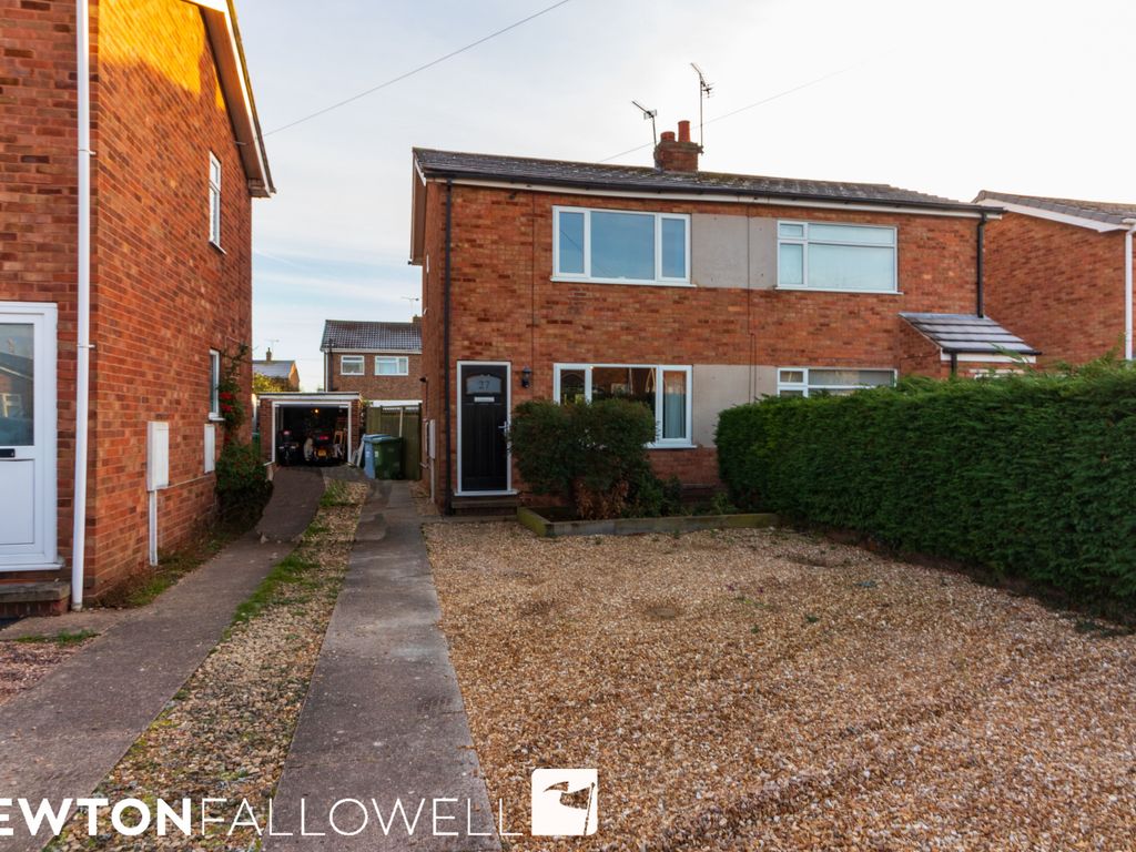2 bed semidetached house for sale in Merton Avenue, Retford DN22 Zoopla