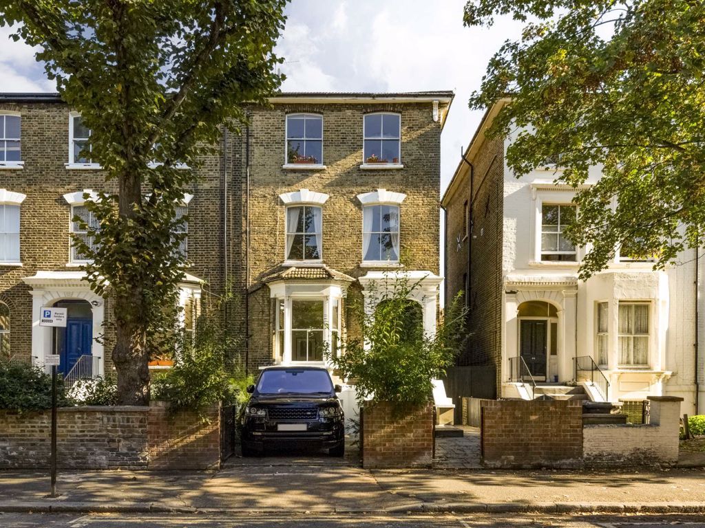 2 bed flat for sale in Navarino Road, London E8 Zoopla