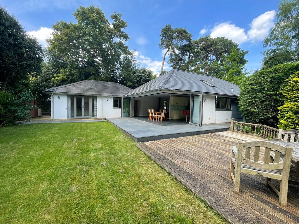4 bed bungalow for sale in Hurst Way, Pyrford GU22, £900,000 Zoopla