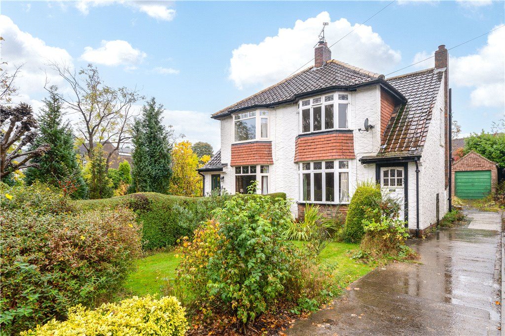 2 bed semidetached house for sale in Yew Tree Lane, Harrogate, North