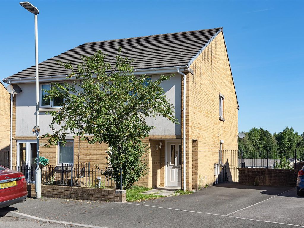 3 bed town house for sale in Cwmfelin Way, Swansea SA1 Zoopla