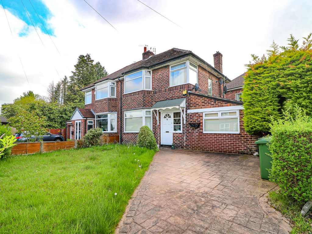 3 bed semidetached house to rent in Lacey Avenue, Wilmslow SK9, £1,450