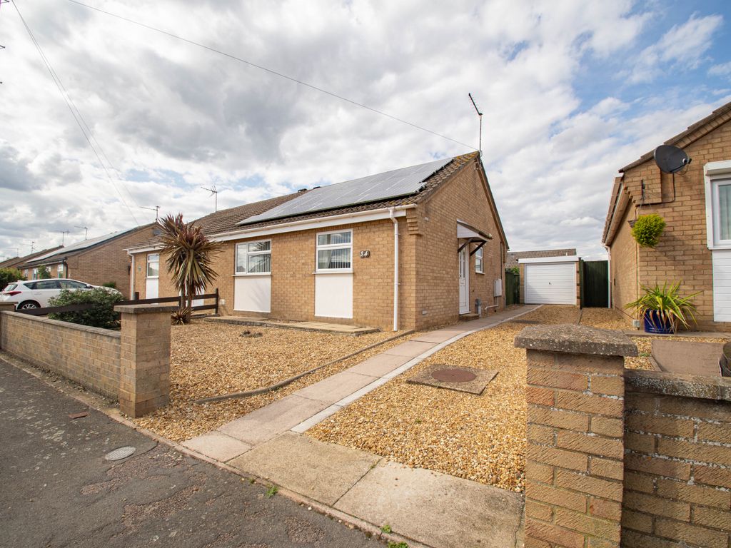 2 bed semidetached bungalow for sale in Priors Road, Whittlesey