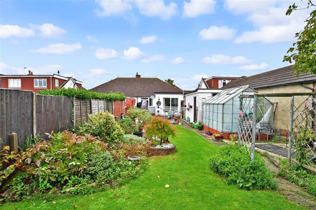 2 bed semidetached bungalow for sale in Fitzalan Road, Arundel, West