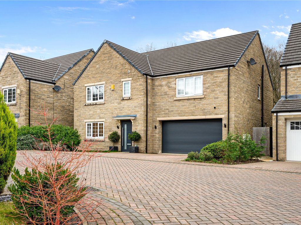 5 bed detached house for sale in Patch Wood View, Newmillerdam