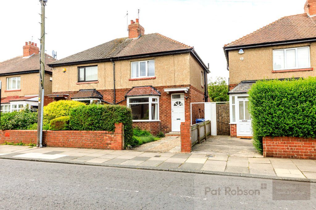 2 bed semidetached house to rent in Regent Road North, Gosforth