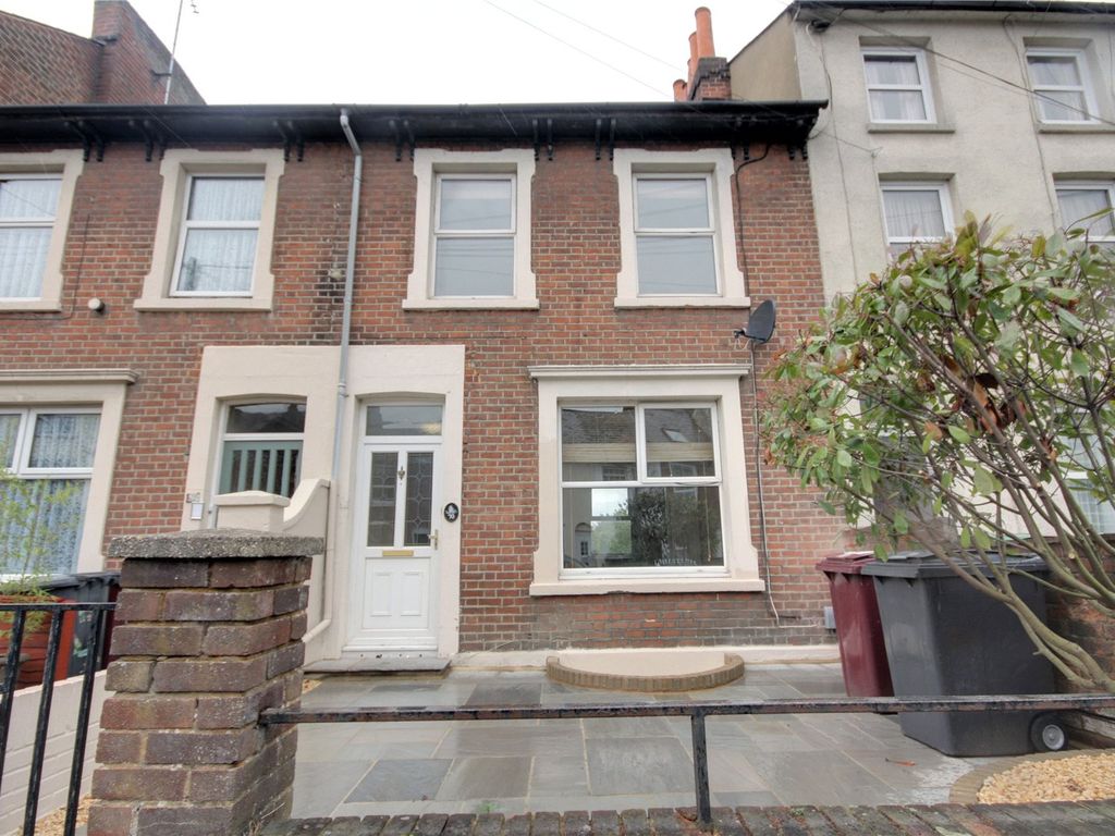 4 bed terraced house to rent in Watlington Street, Reading, Berkshire