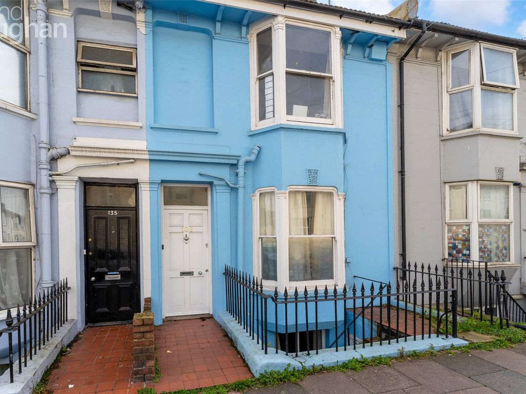 6 bed terraced house to rent in Upper Lewes Road, Brighton, East Sussex