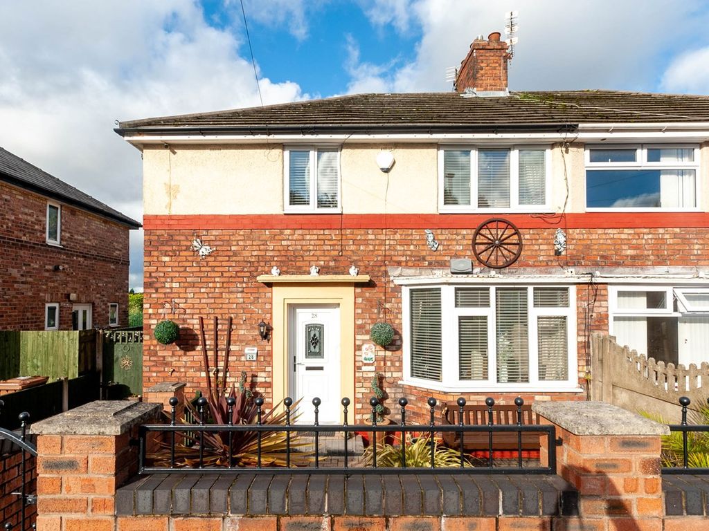 4 bed semidetached house for sale in Marsden Avenue, St Helens WA10, £