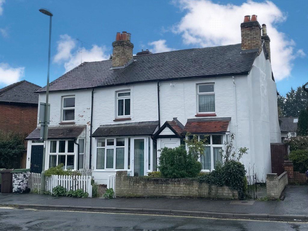 2 bed end terrace house for sale in Farnborough Street, Farnborough