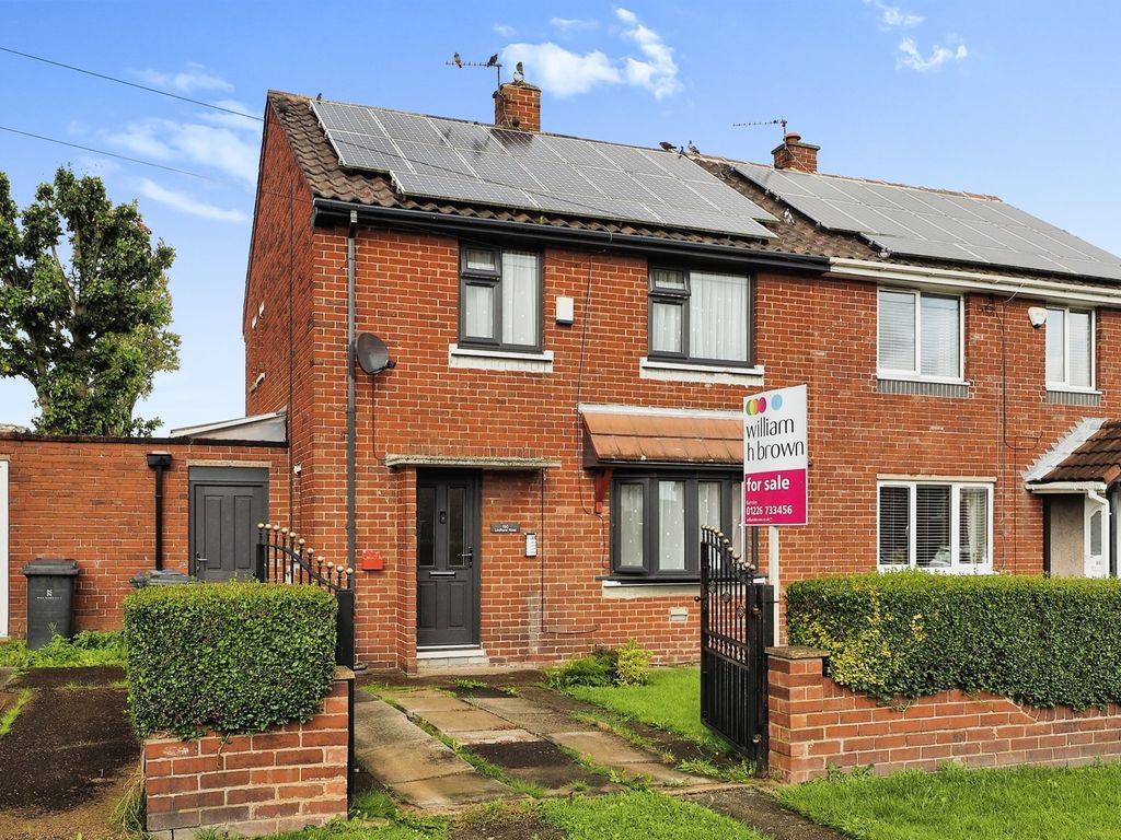 3 bed semidetached house for sale in Lindhurst Road, Barnsley S71, £