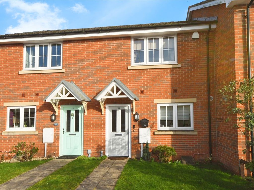 2 bed terraced house for sale in Minerva Way, North Hykeham, Lincoln