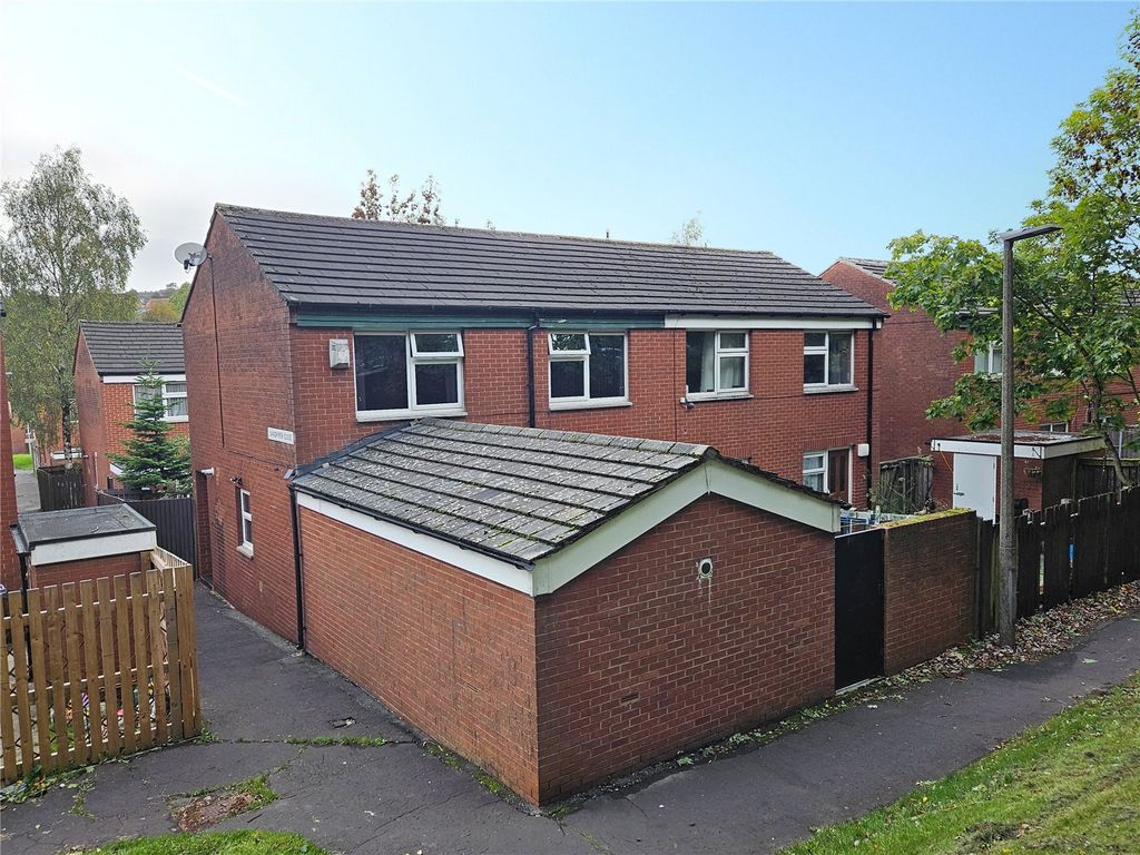 2 bed semidetached house for sale in Sandpiper Close, Blackburn